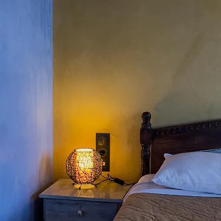 Apartament Agnanti *