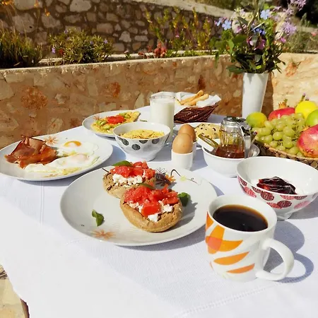 Apartament Agnanti *