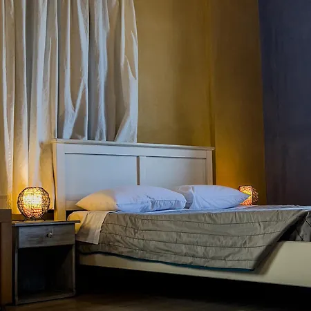 Agnanti Studios Меис